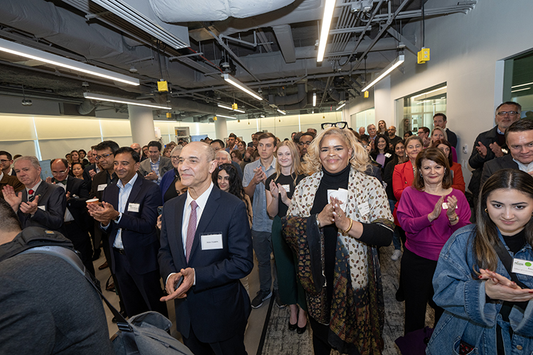 Crowds show up for Fuse topping out celebration